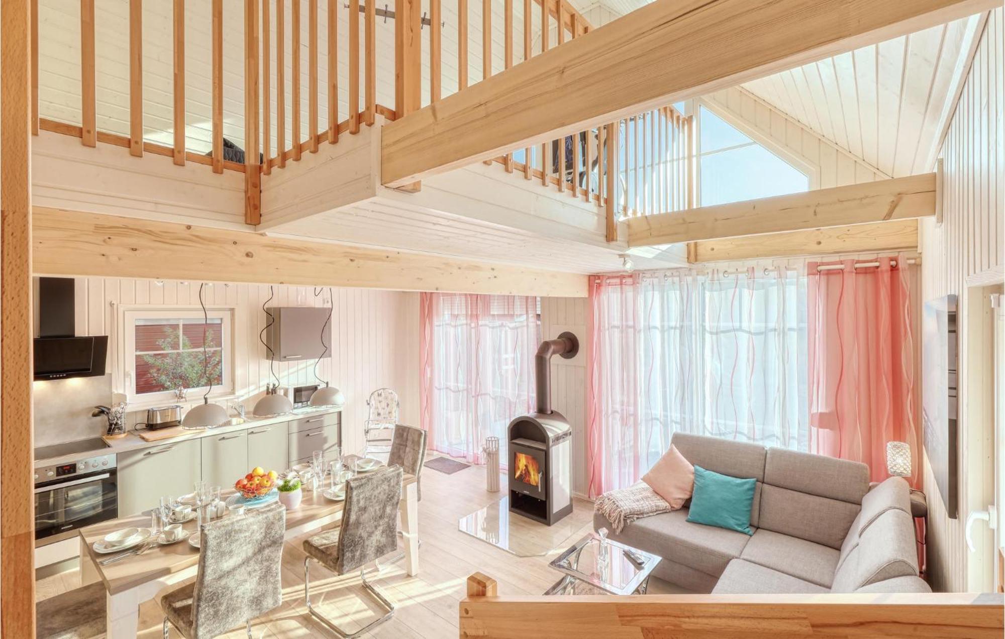 2 Bedroom Nice Home In Zerpenschleuse Екстериор снимка