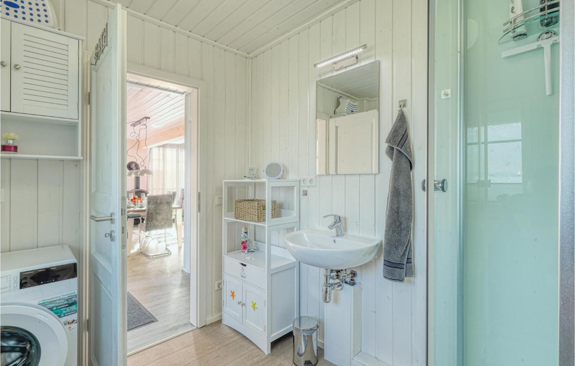 2 Bedroom Nice Home In Zerpenschleuse Екстериор снимка
